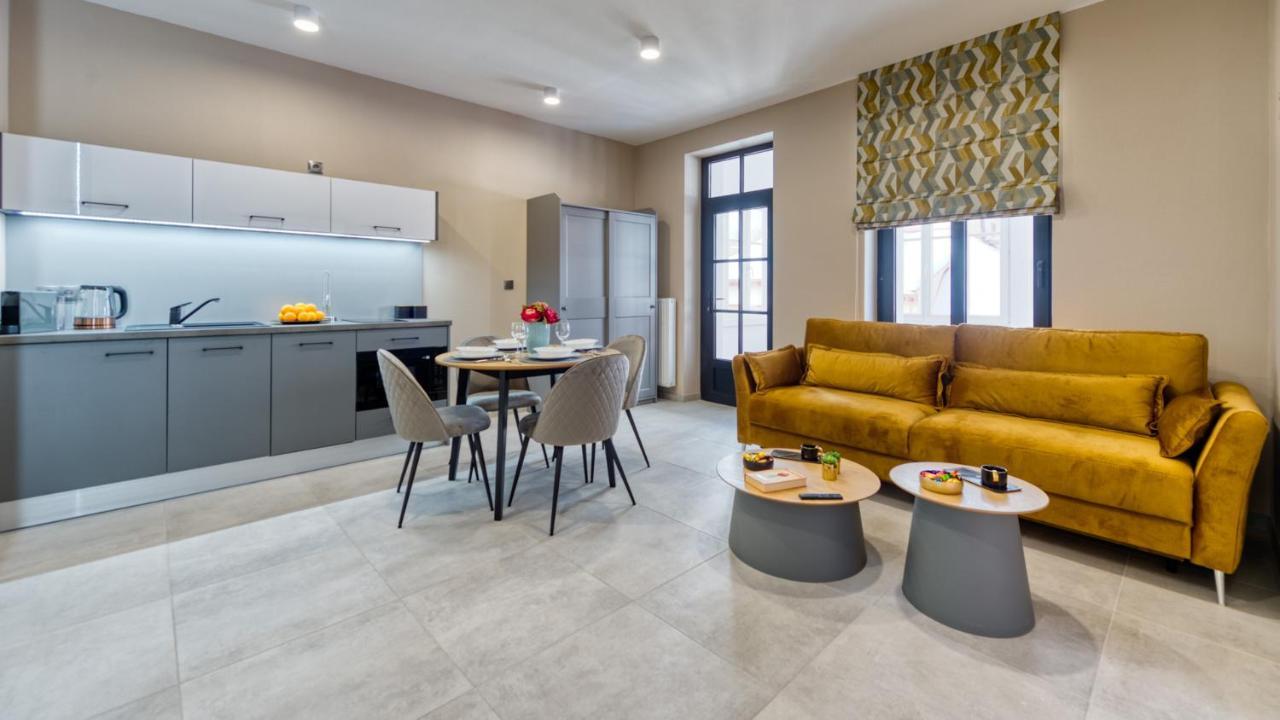 Apartamenty Vip Zdrojowa 6 Swieradow-Zdroj Luaran gambar
