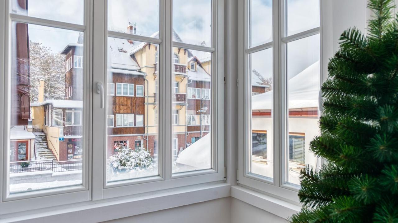 Apartamenty Vip Zdrojowa 6 Swieradow-Zdroj Luaran gambar